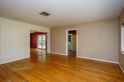 2409 Cole Rd, Orlando, FL 32803-2149