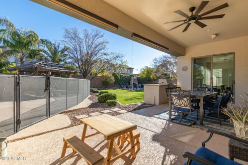 463 Phelps St, Gilbert AZ 85295-2127 exterior