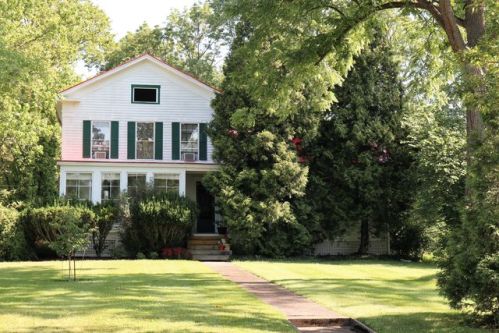 326 College St, Elyria OH  44074-1317 exterior