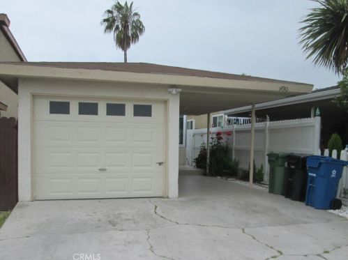 14910 Grevillea Ave, Lawndale, CA 90260-1459