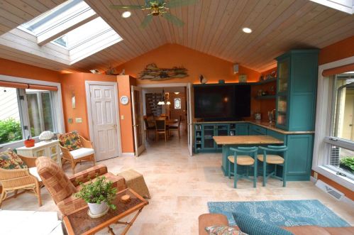 209 Trillium Cir, Green Bay WI  54313-4960 exterior