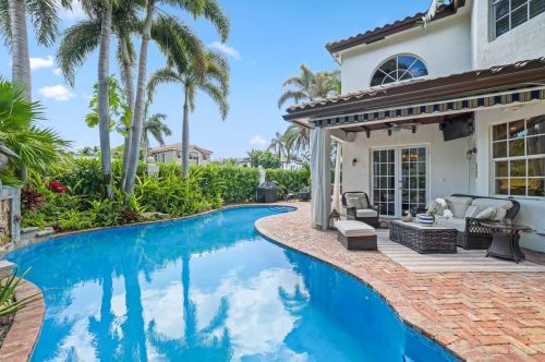 305 17th St, Boca Raton, FL 33432-7236