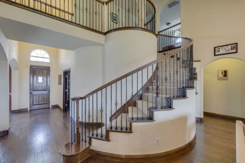 8640 Snowdrop Ct, Fort Worth, TX 76123-5062