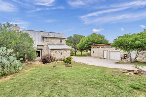 312 Blue Sky Way, Inks Lake Village, TX 78609-4286