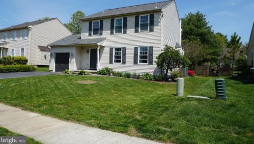 243 Shetland Dr, New Castle, DE 19720-8800