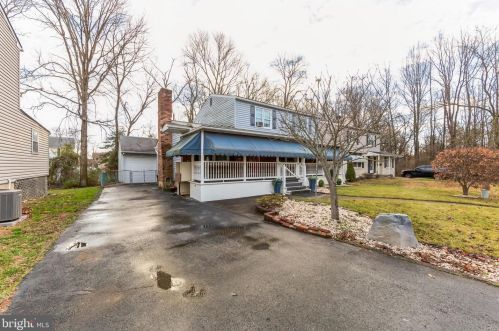 34 Melanie Dr, New Castle, DE 19720-3921