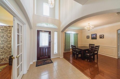 11402 Sailwing Creek Ct, Pearland TX  77584-8410 exterior