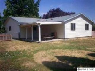 1130 Ash Pl, Lebanon OR  97355-1441 exterior