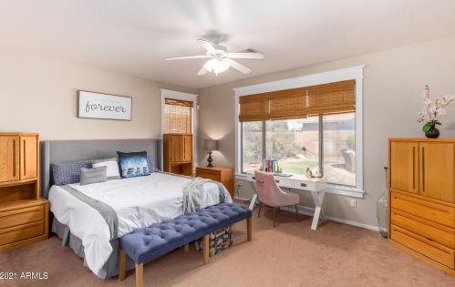 2546 Sunnyvale Ave, Gilbert AZ  85295-2066 exterior