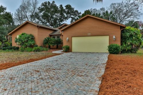 5146 Riverside Dr, Homosassa FL 34448-3746 exterior