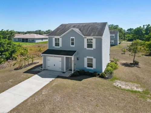 3019 48th St, Lehigh Acres, FL 33971-4764