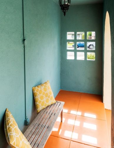 3373 Falcon Ave, Long Beach CA  90755-4811 exterior