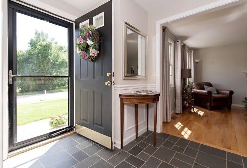 3 Helen Ln, Walpole, MA 02081-2046