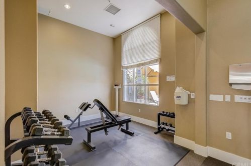 2403 Watermarke Pl, Irvine CA  92612-7690 exterior