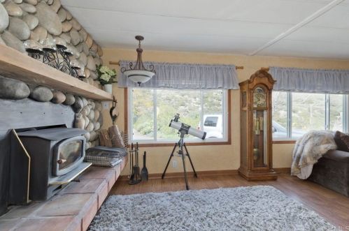 890 Park Pl, El Cajon CA  92021-4300 exterior