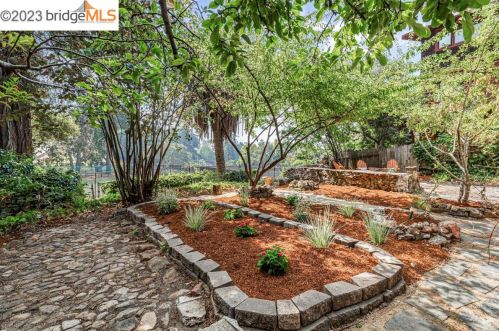 2400 Eunice St, Berkeley CA  94708-1645 exterior