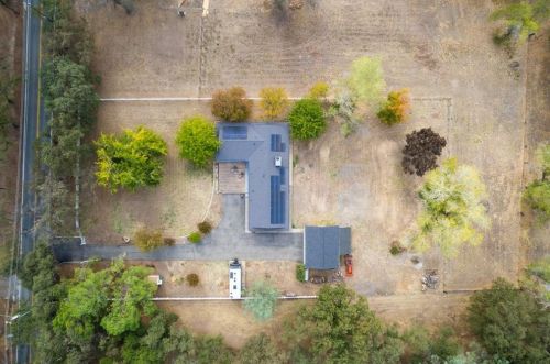 3866 Val Verde Rd, Loomis, CA 95650-8520
