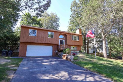 67 Caleb Dr, Danville, NH 03819-3017
