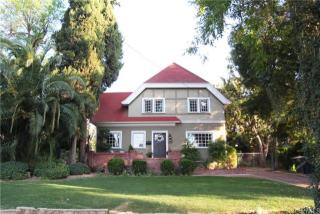 943 Walnut Ave, Redlands CA  92373-6633 exterior