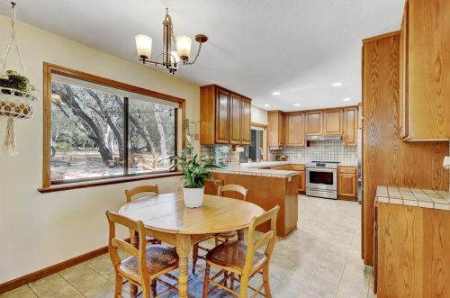 17790 Hitch Ct, Lake Wildwood CA  95946-9648 exterior