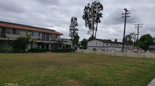 1422 Peckham St, Fullerton, CA 92833-4274