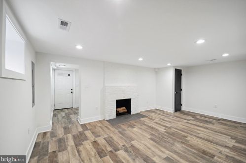 5010 Brooks St, Washington DC  20019-5318 exterior