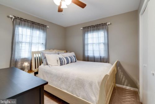 6614 Huntsman Blvd, Springfield VA 22152-2621 exterior