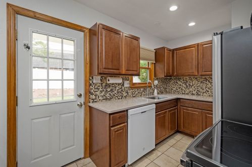 20 Locust Ln, Pittsburgh, PA 15241-1340