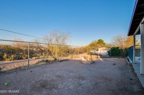 3016 Calle Canario, Tucson AZ 85746-6116 exterior