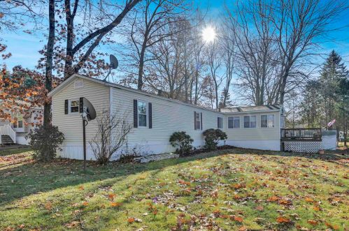 11 Limestone Way, North Hampton, NH 03862-4436
