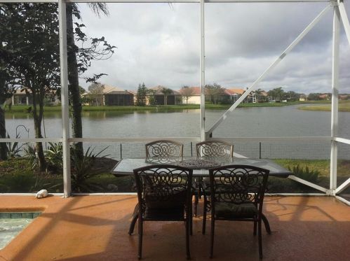 331 Sheffield Cir, Port Saint Lucie, FL 34983-3427