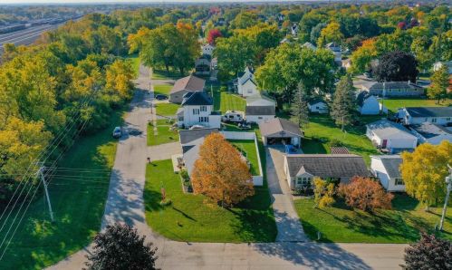 1609 Rose Ave, Fond Du Lac WI  54937-1076 exterior