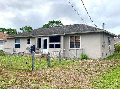 4582 Catalina Ln, Bonita Springs, FL 34134-7239