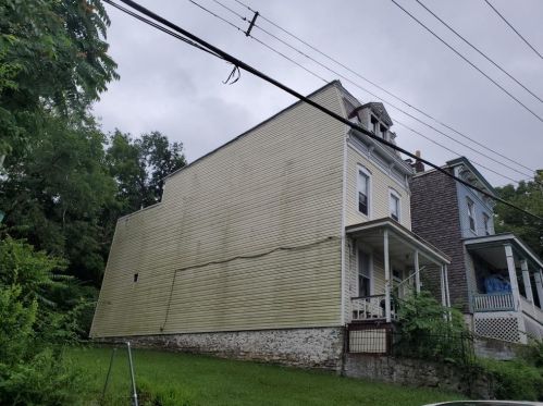 2614 Halstead St, Cincinnati, OH 45214-1814