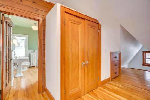 1305 Hartford Ave, Saint Paul MN 55116-1623 exterior