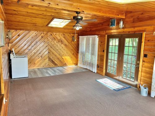 1239 State Route 40, Claysville, PA 15323-1277