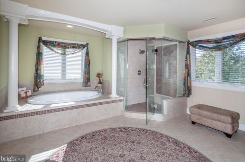 706 Daventry Way, Prospectville PA 19002-2307 exterior