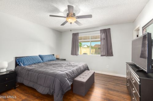 3433 Emelita Ave, Mesa AZ 85208-5617 exterior