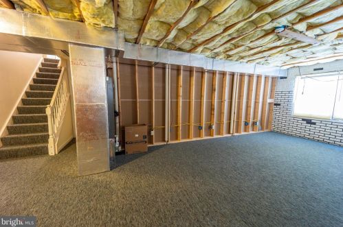 20 Gideon Ln, Falling Waters WV exterior