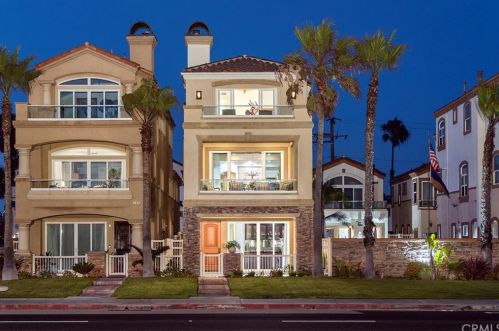1614 Pacific Coast Hwy, Huntington Beach, CA 92648-4434