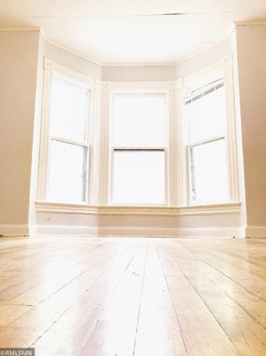 946 Clark St, Saint Paul MN  55130-4032 exterior