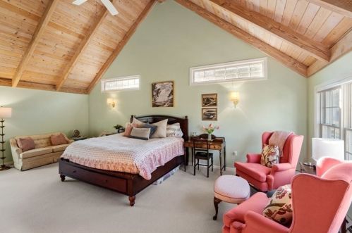 22 Main St, Dover MA  02030-2026 exterior