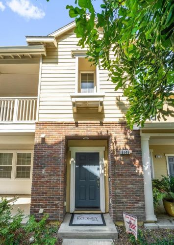 8146 Parkside St, Chino, CA 91708-9313