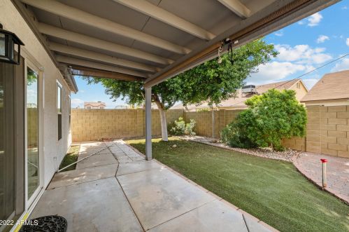9922 76th Ln, Peoria, AZ 85345-6685