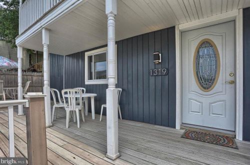 1319 2nd St, West Enola, PA 17025-3268
