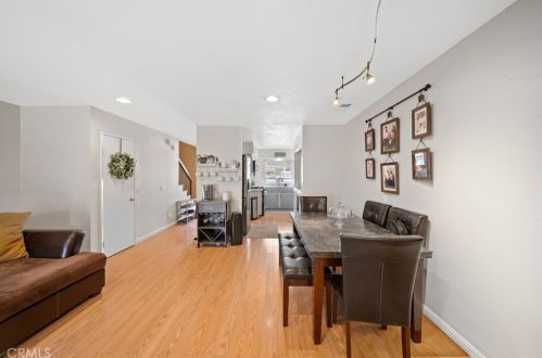 71 Center St, Redlands CA  92373-8174 exterior