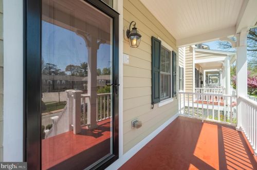 20 Buck Ln, Haverford, PA 19041-1230