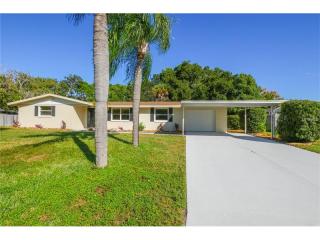 3003 New England St, Sarasota, FL 34231-7233