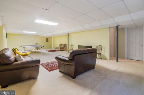 5312 Kernstown Ct, Haymarket VA  20169-4504 exterior