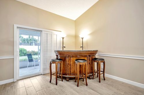 490 9 Pl, Vero Beach FL 32960-6822 exterior